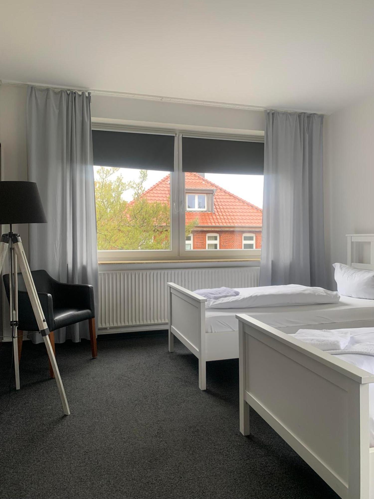 Hotel Calenberger Hof Веннигзен Экстерьер фото